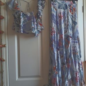 XS jaase top and skirt set